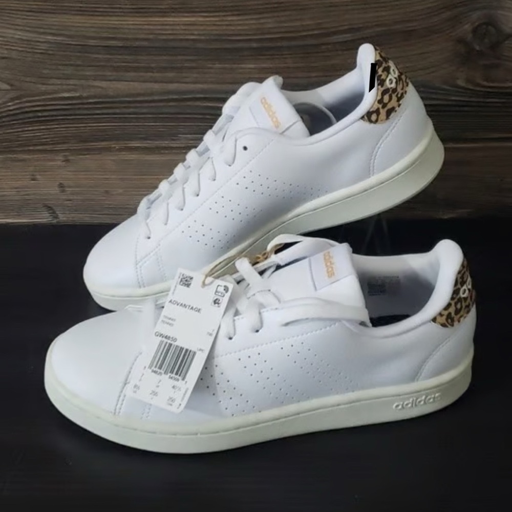 Preloved Adidas Sneaker women’s Sz 9